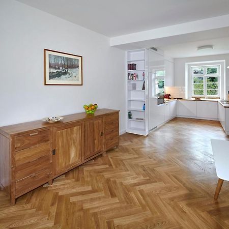Downtown Suites Mala Strana Prague Exterior photo