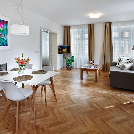 Downtown Suites Mala Strana Prague Exterior photo