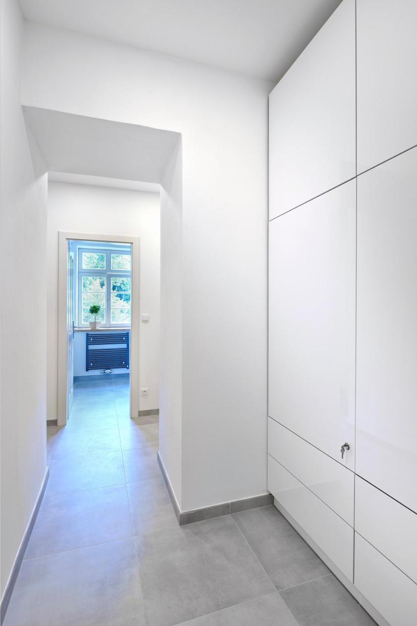 Downtown Suites Mala Strana Prague Exterior photo