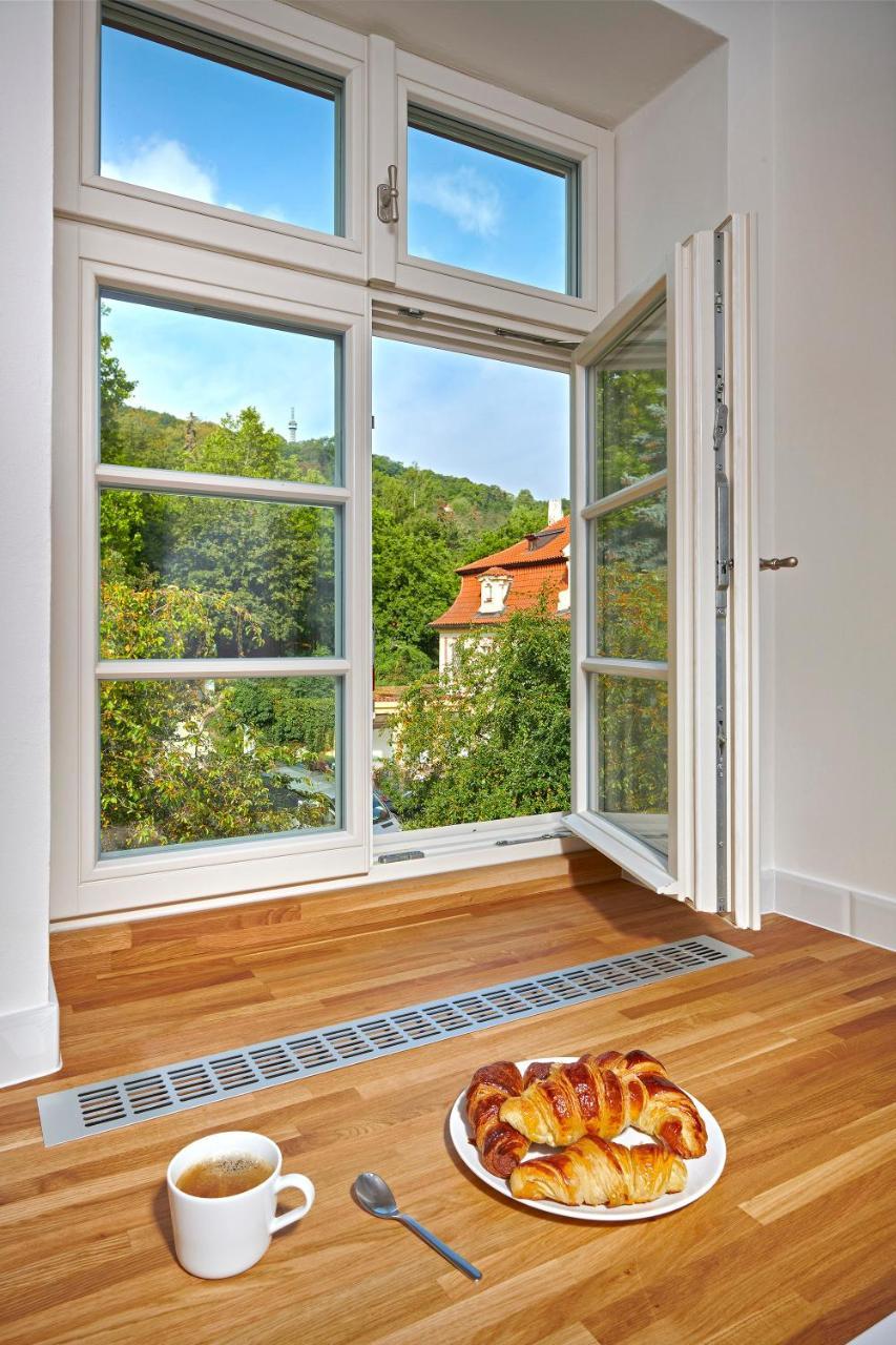 Downtown Suites Mala Strana Prague Exterior photo