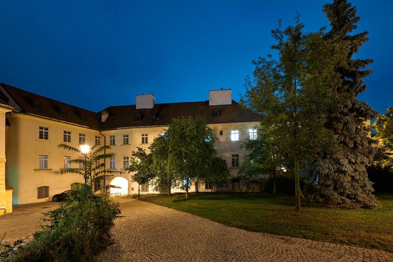Downtown Suites Mala Strana Prague Exterior photo